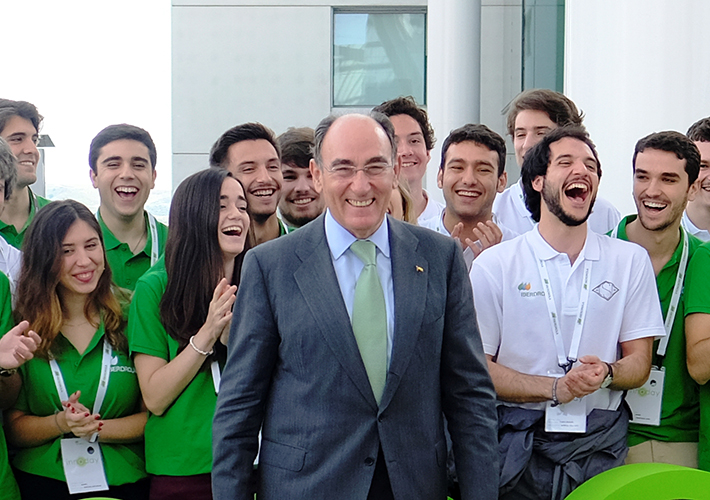 Foto Iberdrola lanza una nueva convocatoria de sus becas máster en España, Reino Unido y México.